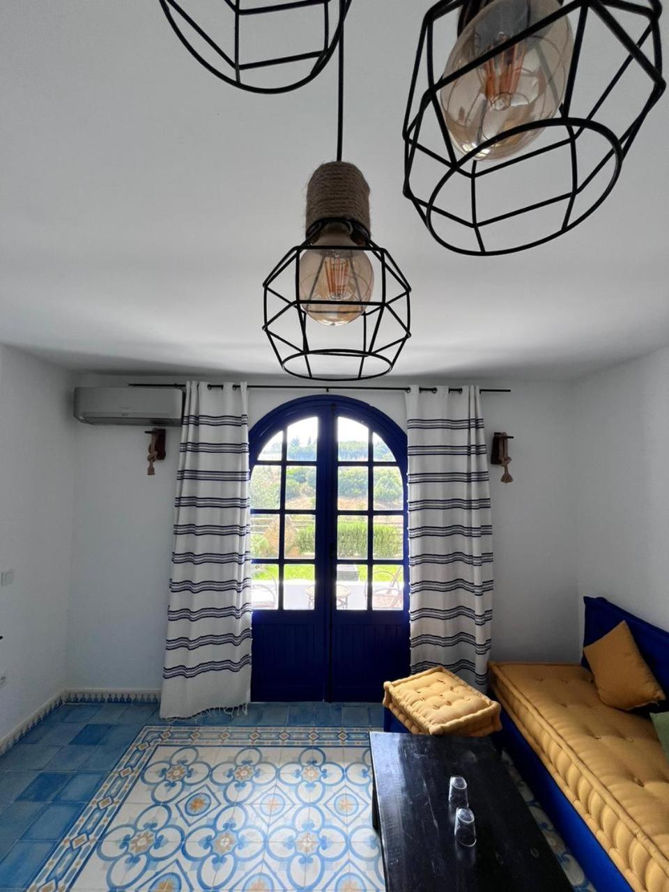 Hotel Dmina House à Assilah Extérieur photo
